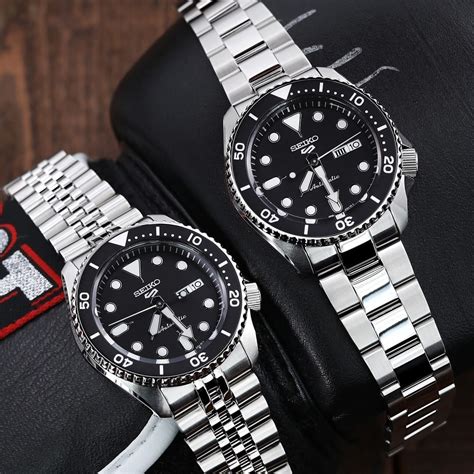 seiko 5 diver vs rolex|Seiko skx review.